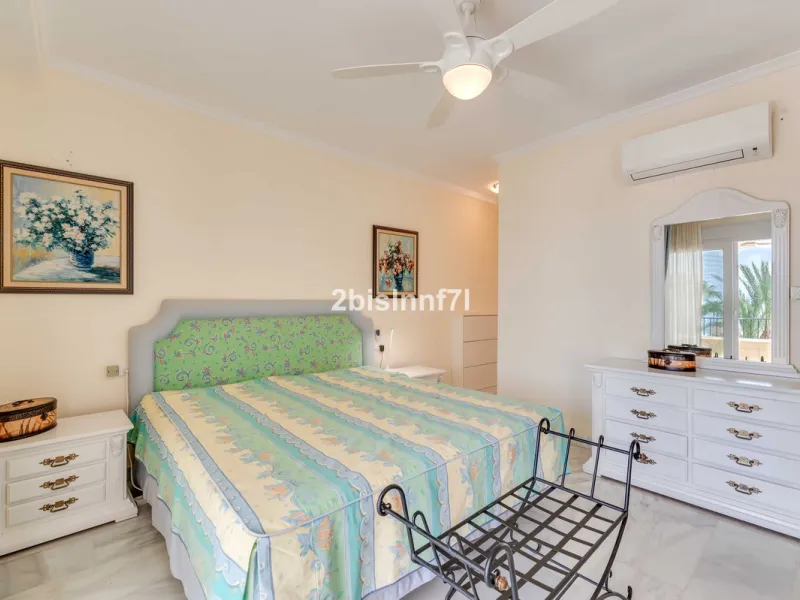 Three-bedroom duplex penthouse for sale in White Pearl Beach II, Elviria