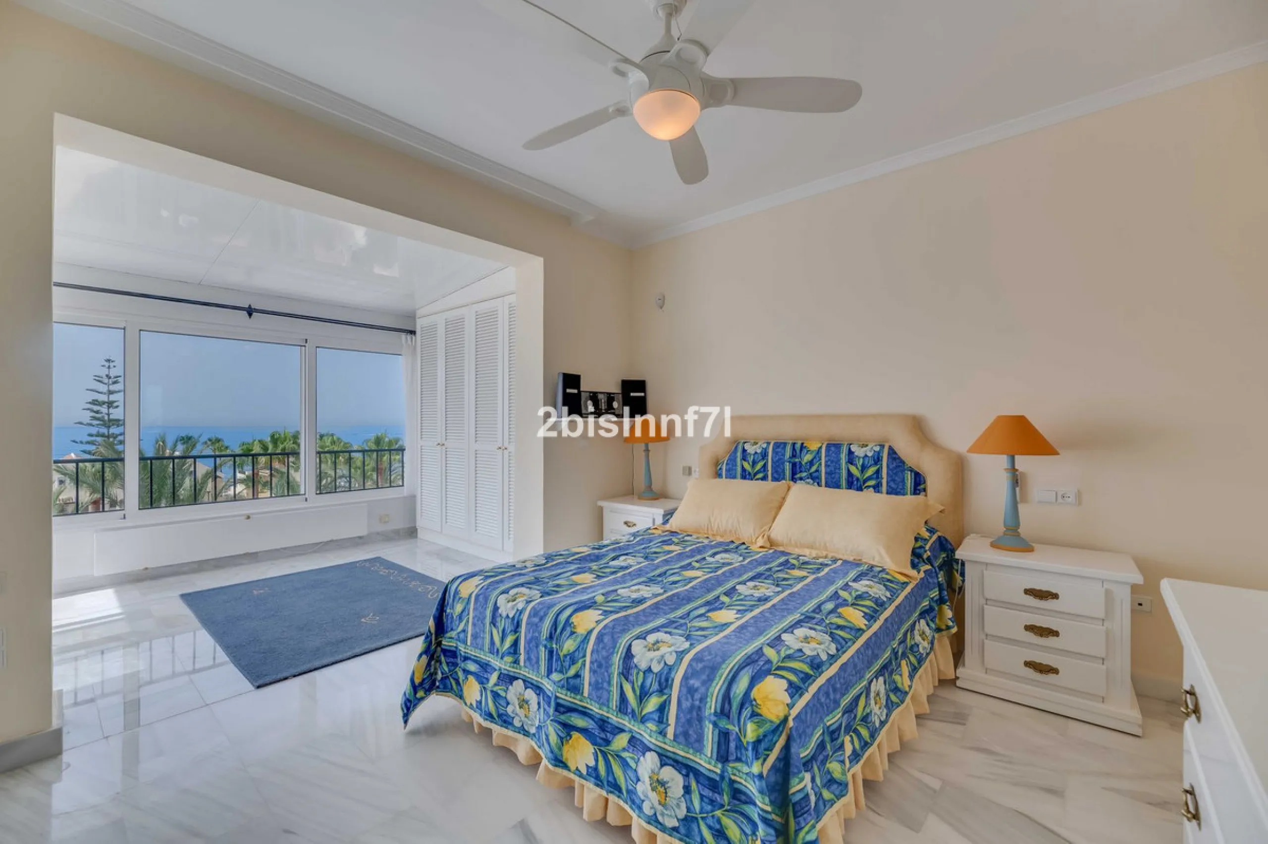 Three-bedroom duplex penthouse for sale in White Pearl Beach II, Elviria
