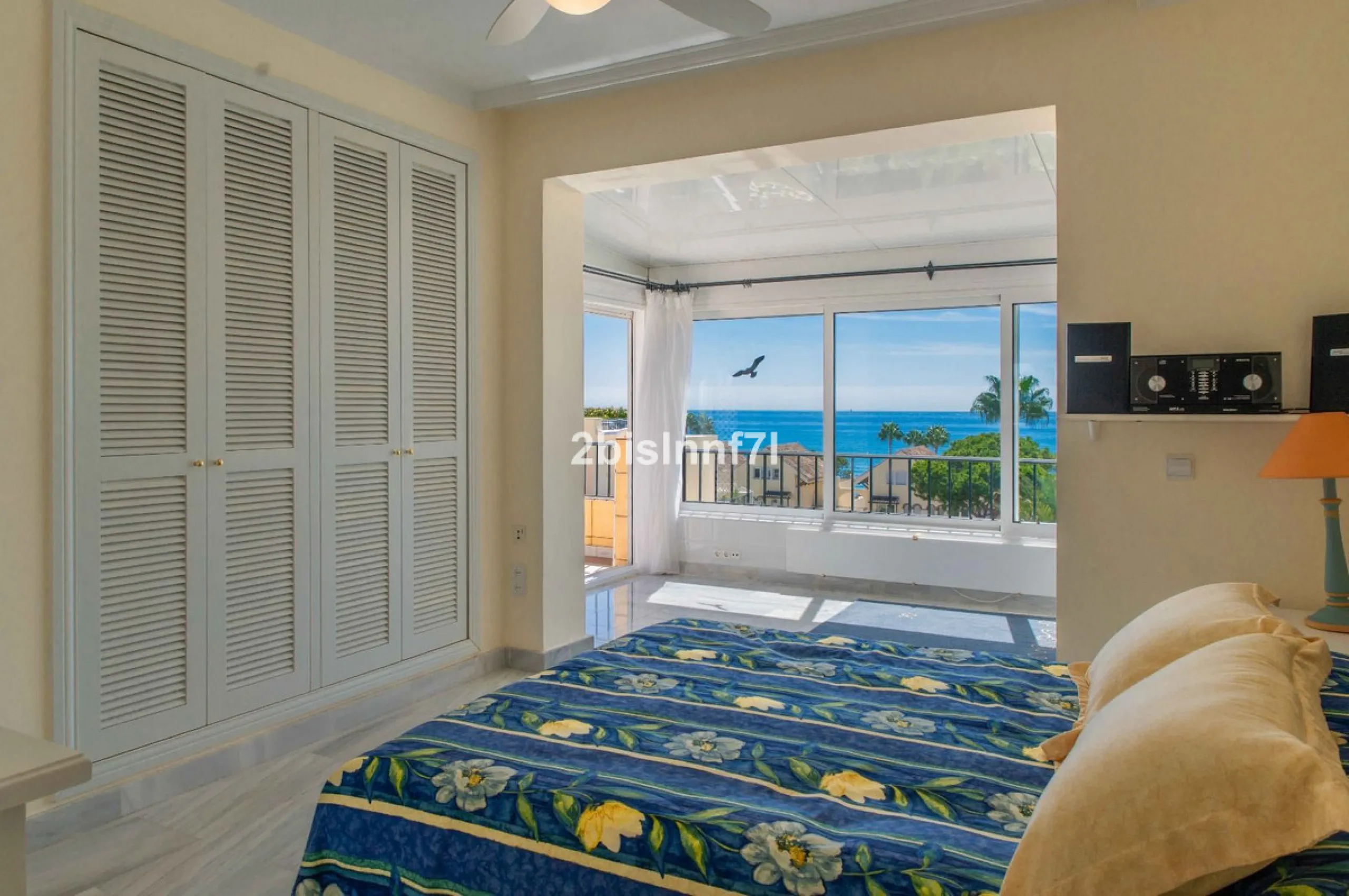 Three-bedroom duplex penthouse for sale in White Pearl Beach II, Elviria