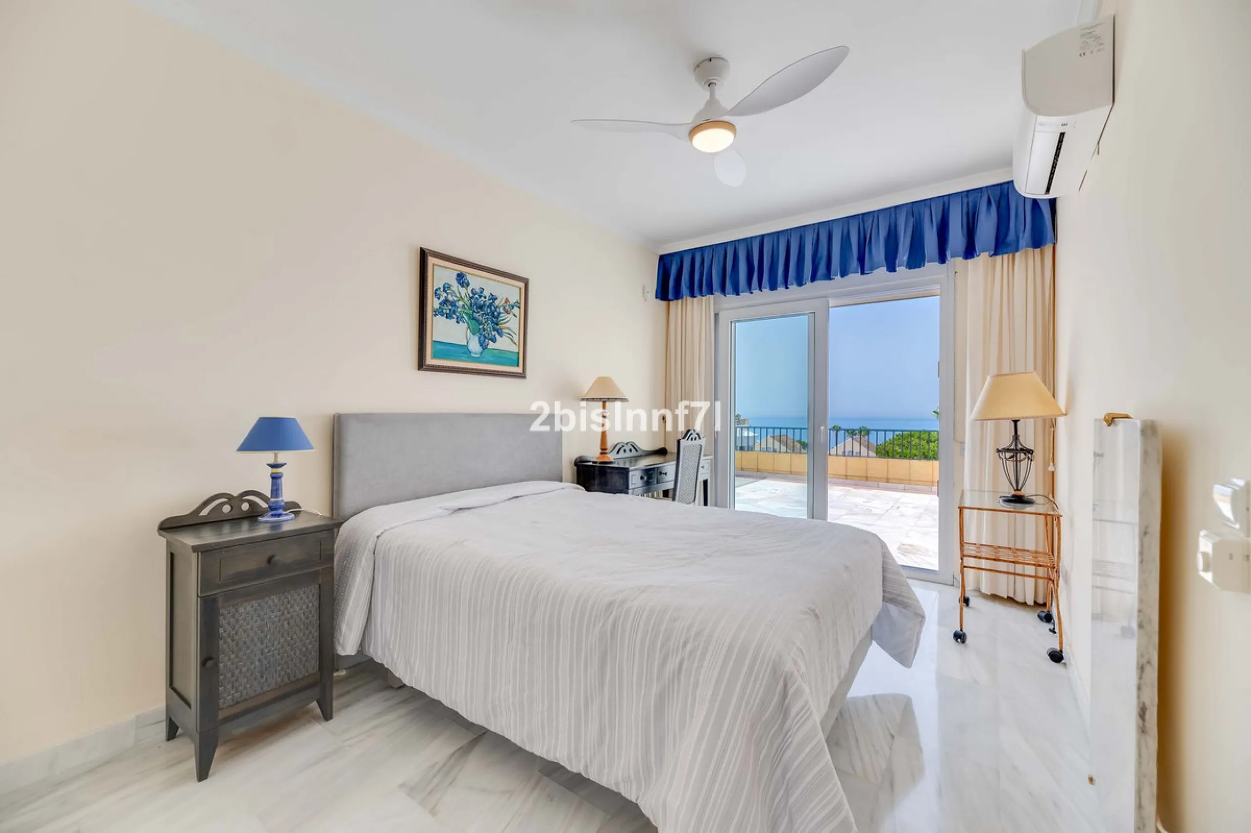 Three-bedroom duplex penthouse for sale in White Pearl Beach II, Elviria