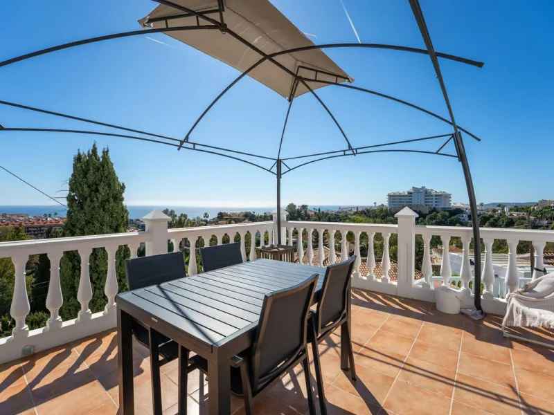 Torreblanca Detached Villa: The Stage for Your Next Chapter
