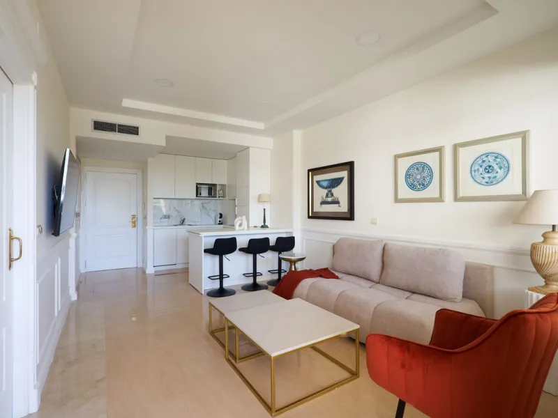 We present to your attention a unique opportunity to acquire a fully renovated and elegant one-bedroom apartment in the prestigious Guadalpin Hotel on the famous Golden Mile in Marbella.
