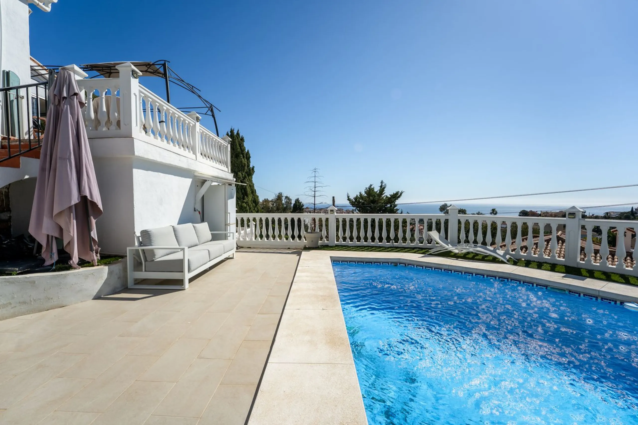Torreblanca Detached Villa: The Stage for Your Next Chapter
