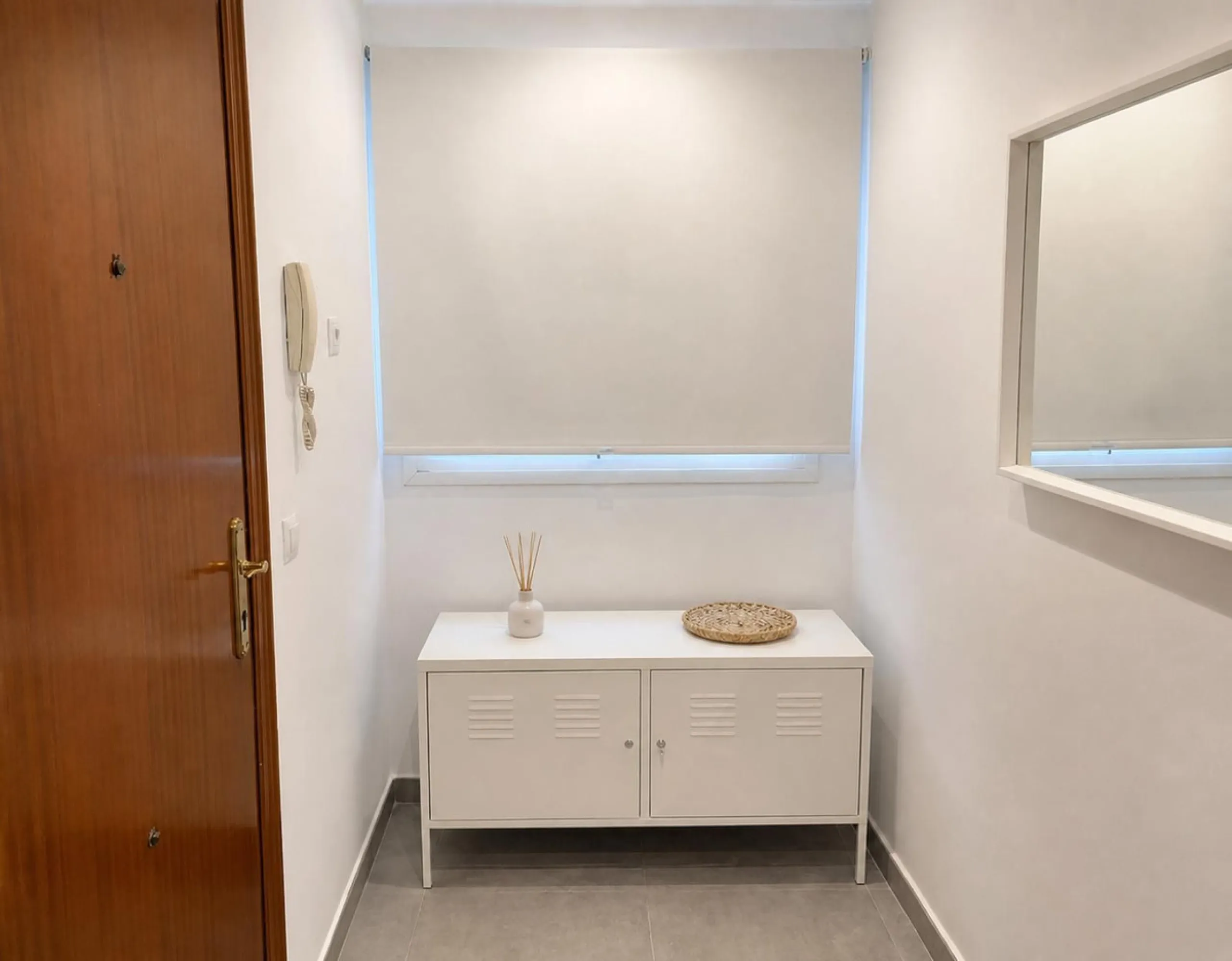 Investment Opportunity – Apartment Divided into 4 Independent Studios with Tourist Licence