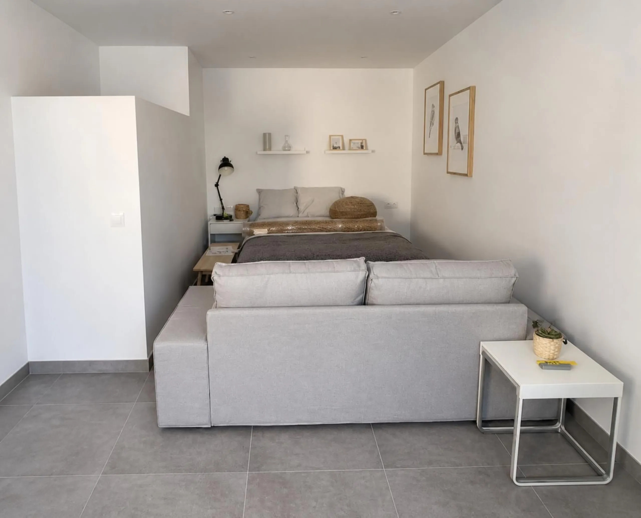 Investment Opportunity – Apartment Divided into 4 Independent Studios with Tourist Licence