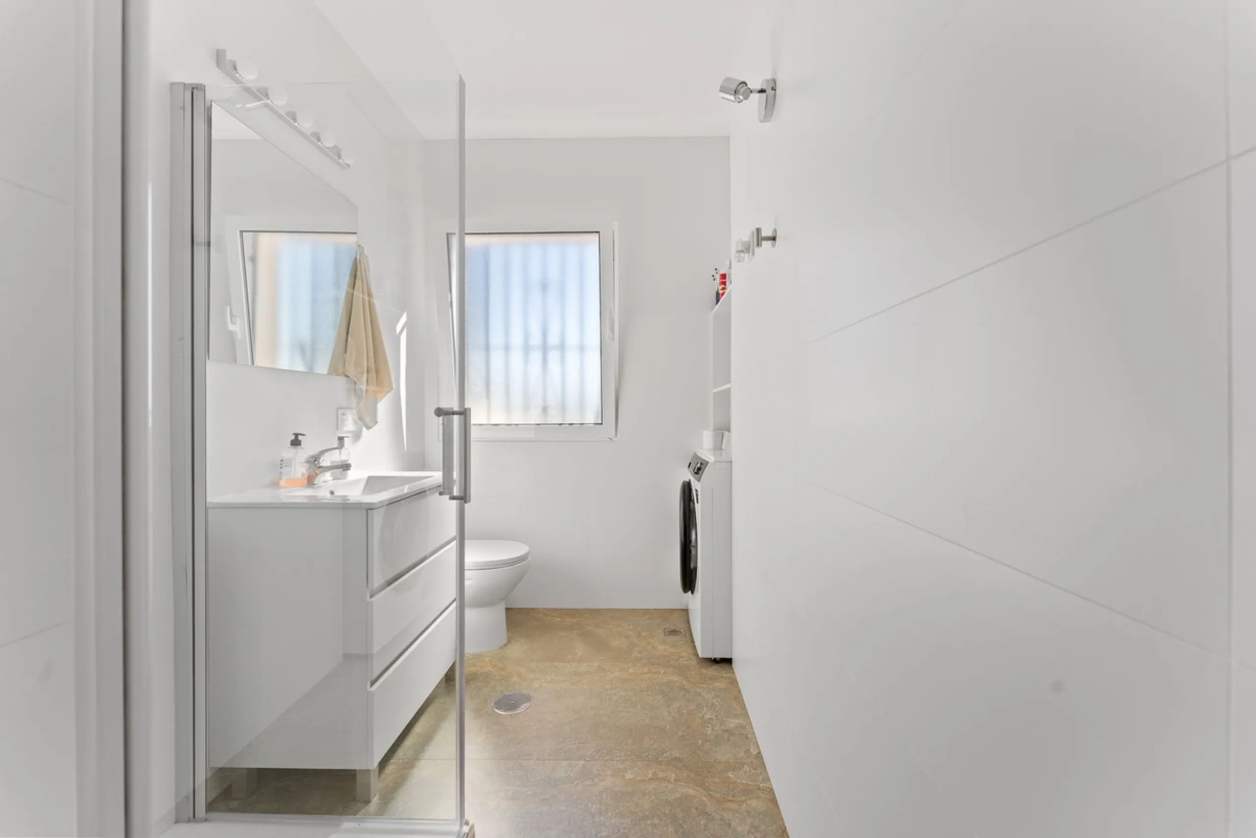 Torreblanca Detached Villa: The Stage for Your Next Chapter