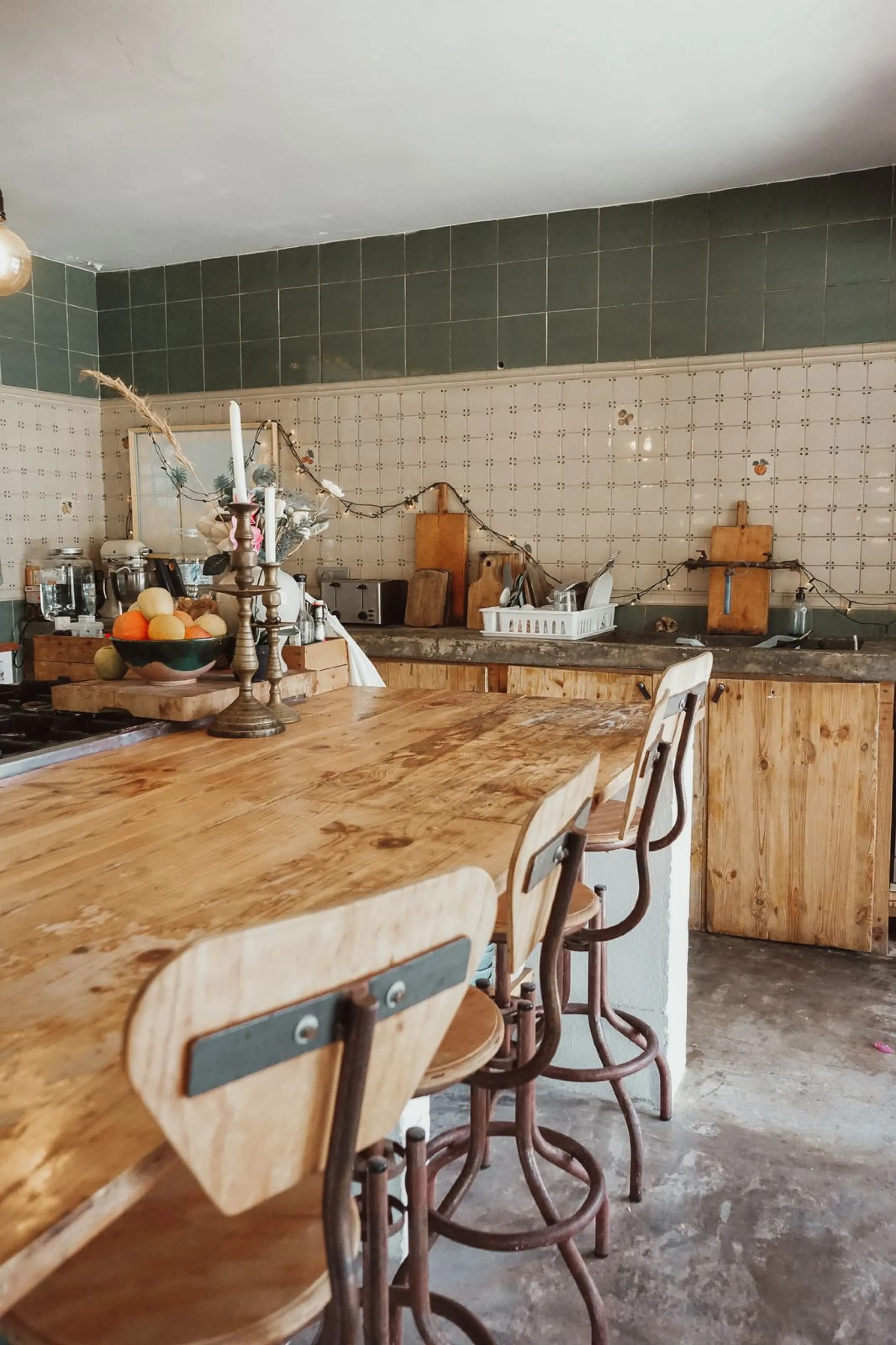 Prime Business Opportunity: Successful B&B with opportunities for business expansion