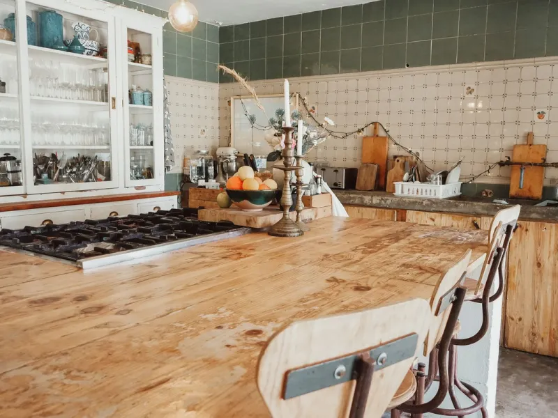 Prime Business Opportunity: Successful B&B with opportunities for business expansion
