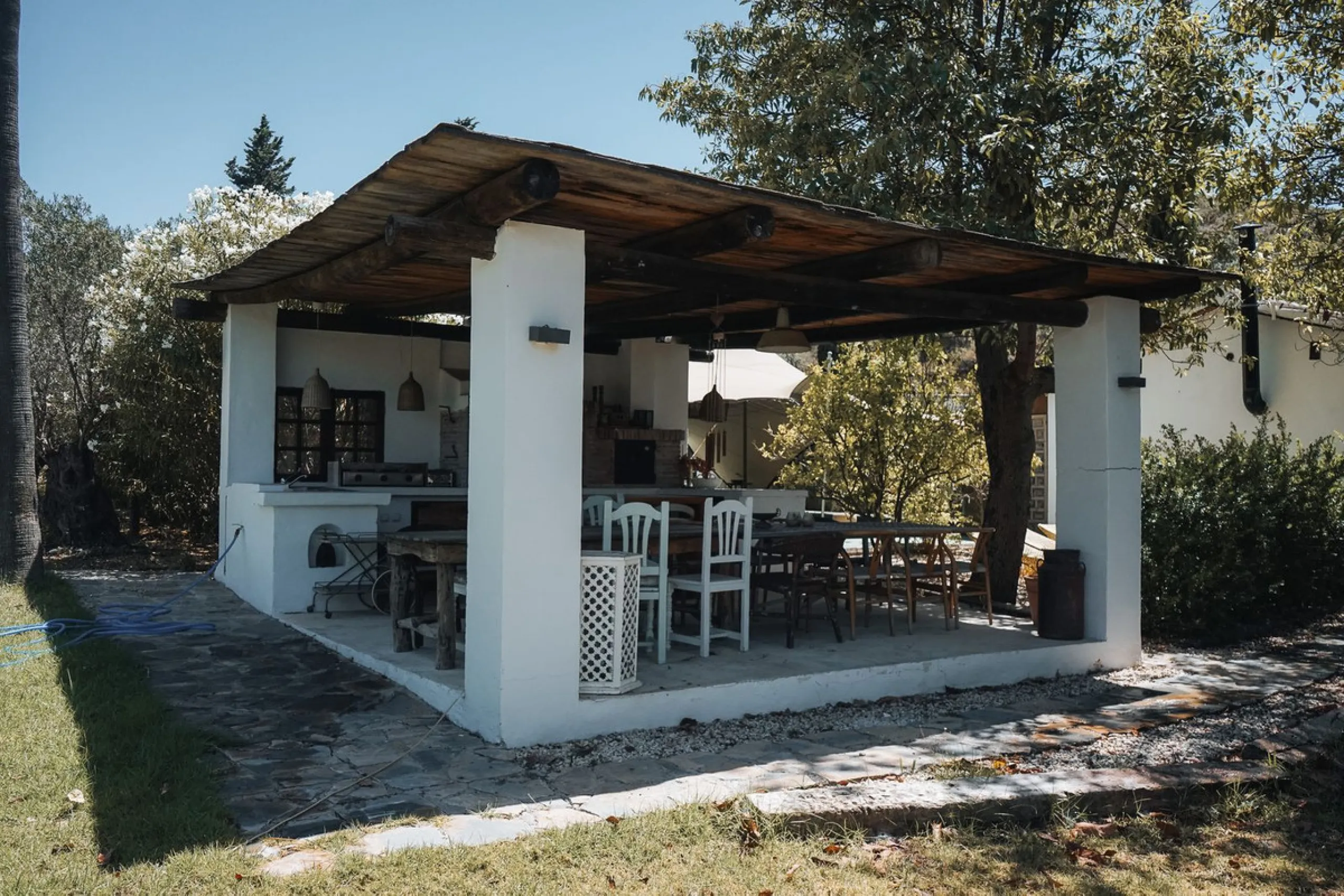 Prime Business Opportunity: Successful B&B with opportunities for business expansion