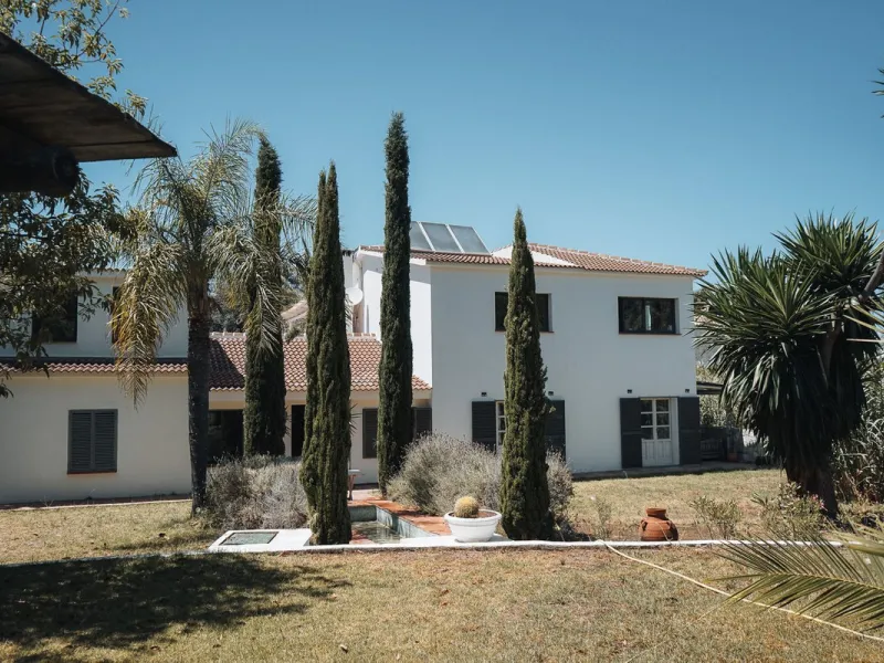 Prime Business Opportunity: Successful B&B with opportunities for business expansion
