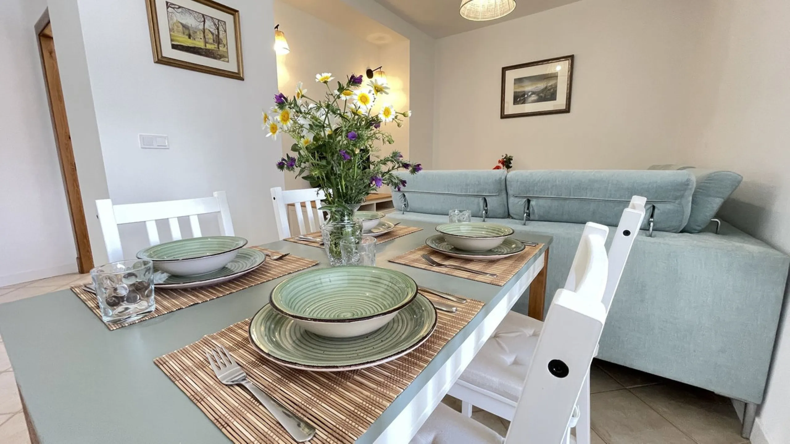 House - Townhouse в продаже в Alhaurín el Grande, Málaga. В доме 5 спален и 3 ванных комнат. Площадь дома 296 м²