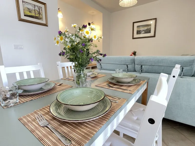 House - Townhouse в продаже в Alhaurín el Grande, Málaga. В доме 5 спален и 3 ванных комнат. Площадь дома 296 м²
