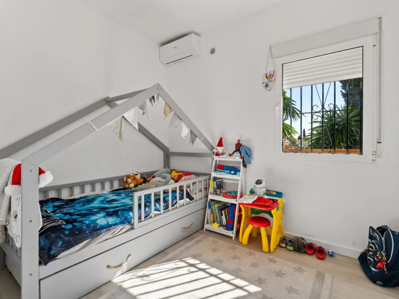 Torreblanca Detached Villa: The Stage for Your Next Chapter