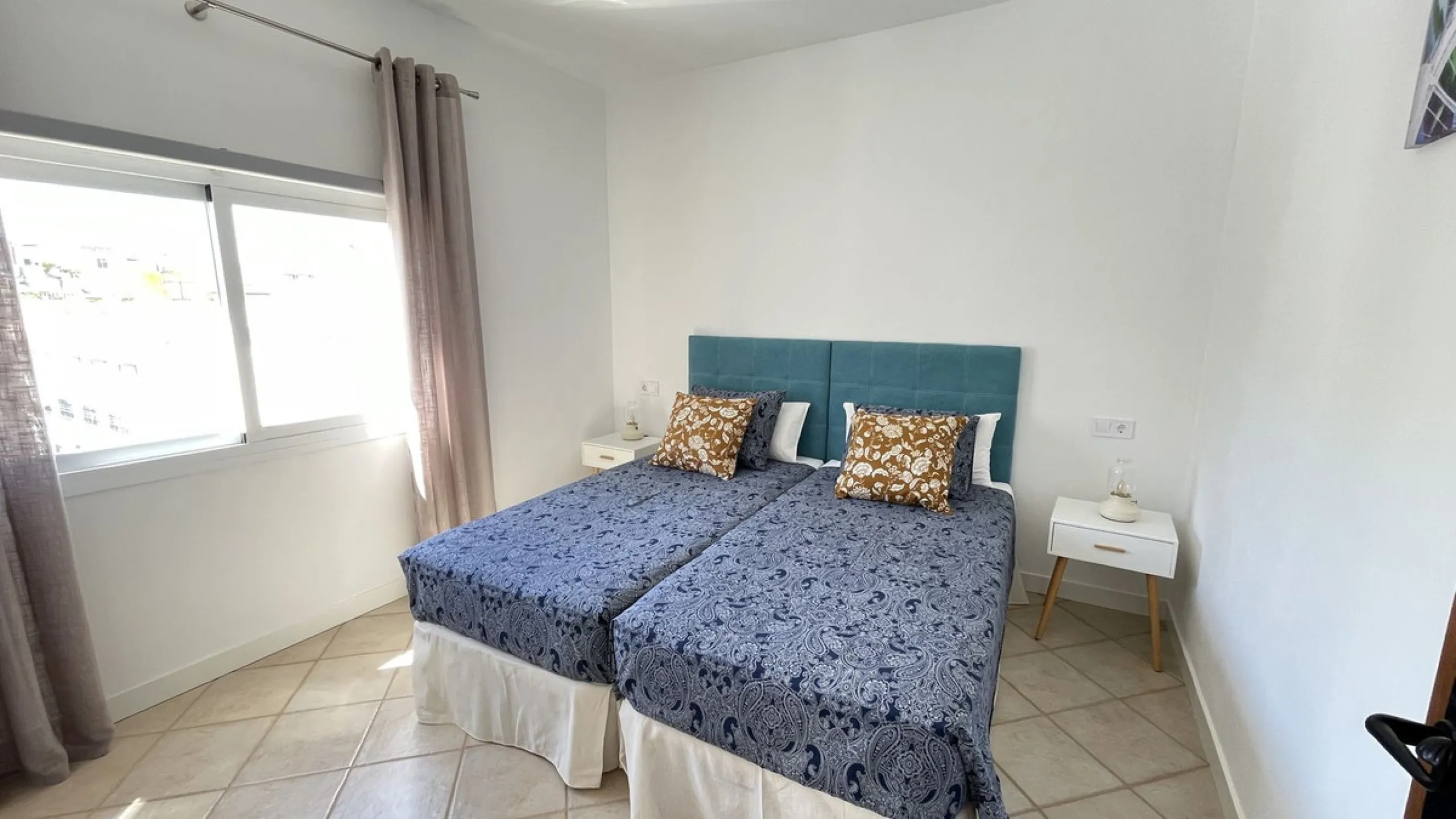 House - Townhouse в продаже в Alhaurín el Grande, Málaga. В доме 5 спален и 3 ванных комнат. Площадь дома 296 м²