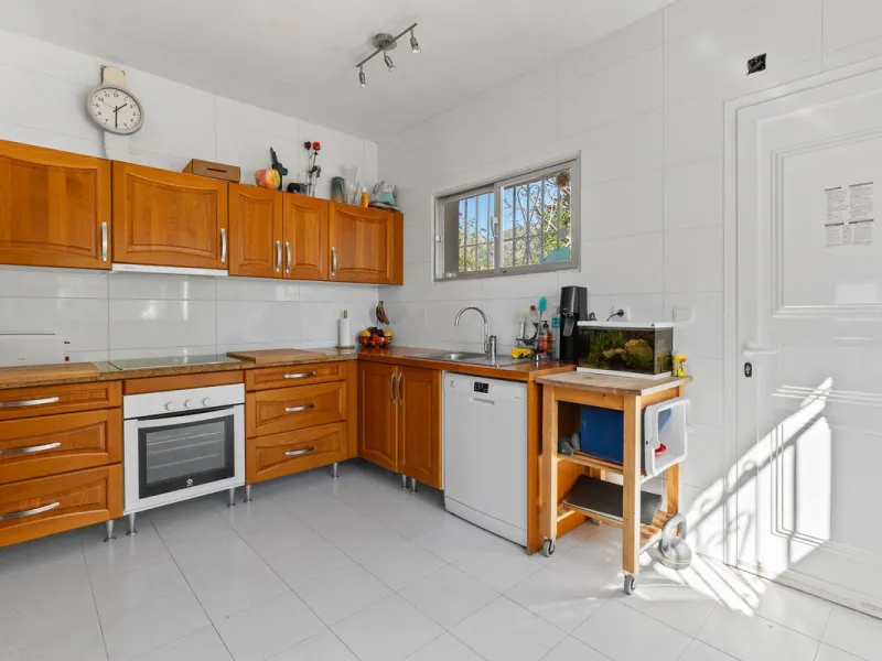 Torreblanca Detached Villa: The Stage for Your Next Chapter