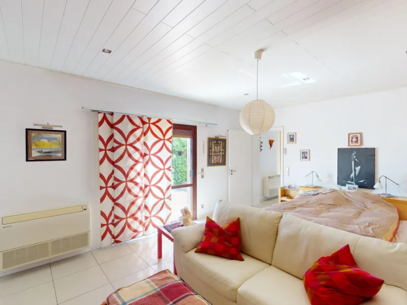 Stunning Villa Below Frigiliana for Sale. This impressive villa, nestled below Frigiliana, offers two separate living units across two floors, each with its own driveway and privacy. The upper unit spans 150 m2 and features a spacious open-plan living and