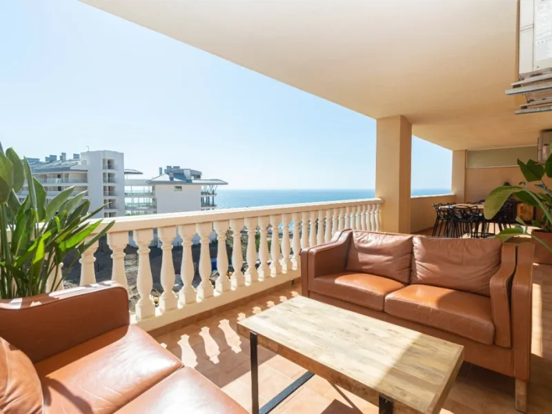 Unique on the market with Tourist License!