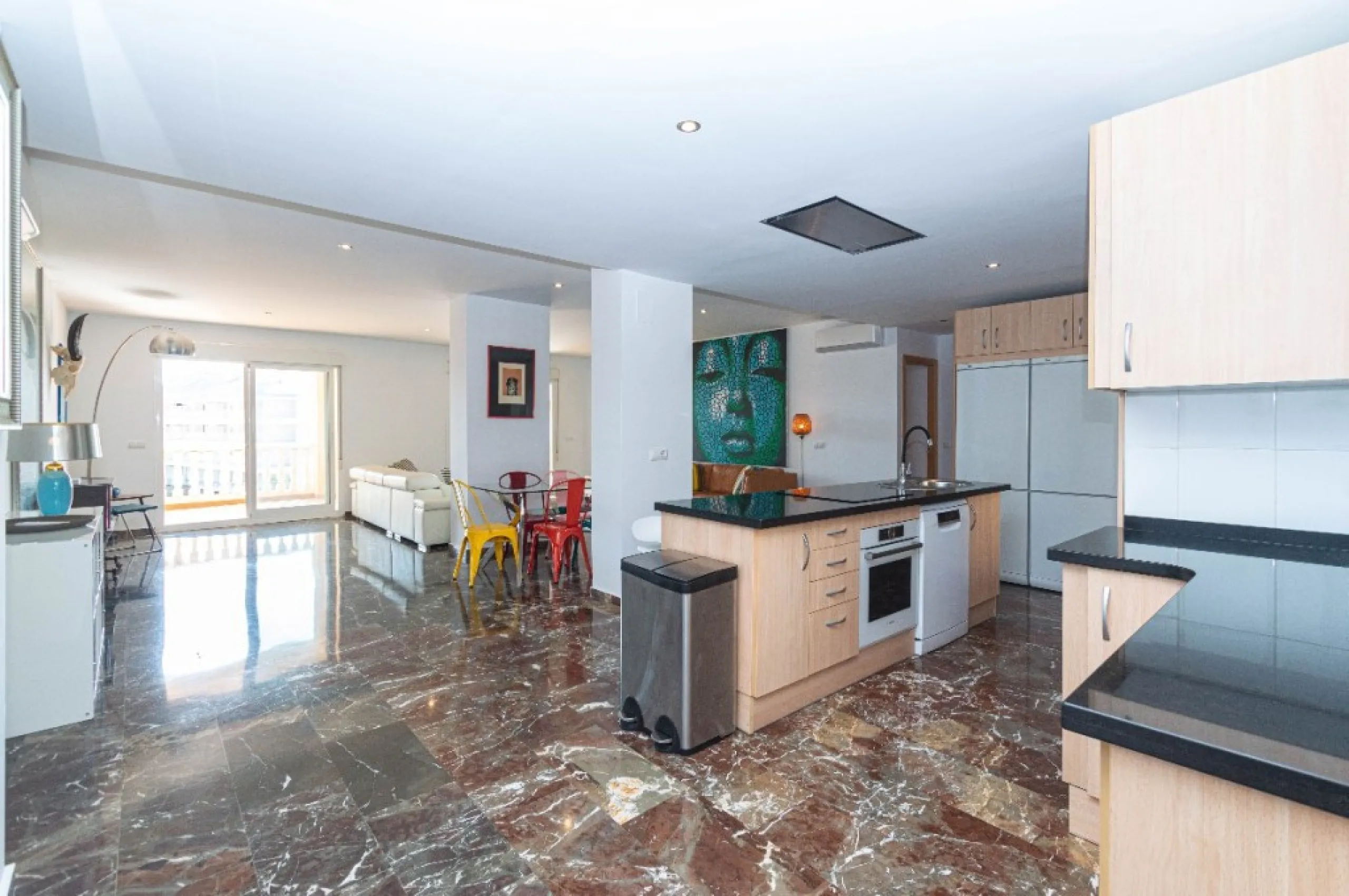 Unique on the market with Tourist License!