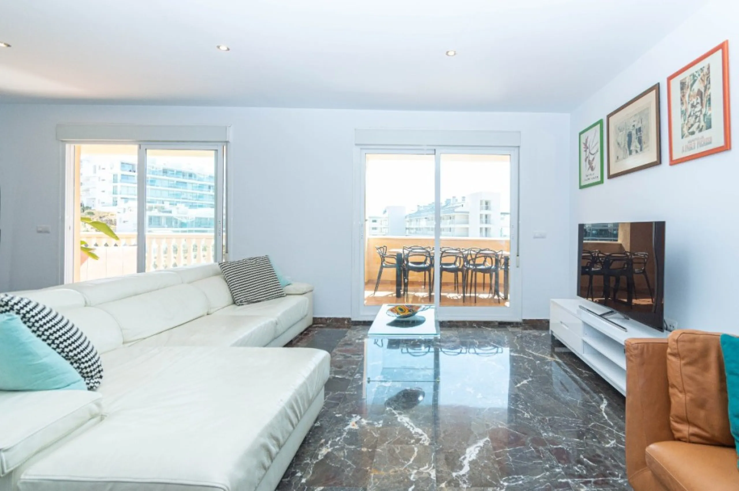 Unique on the market with Tourist License!