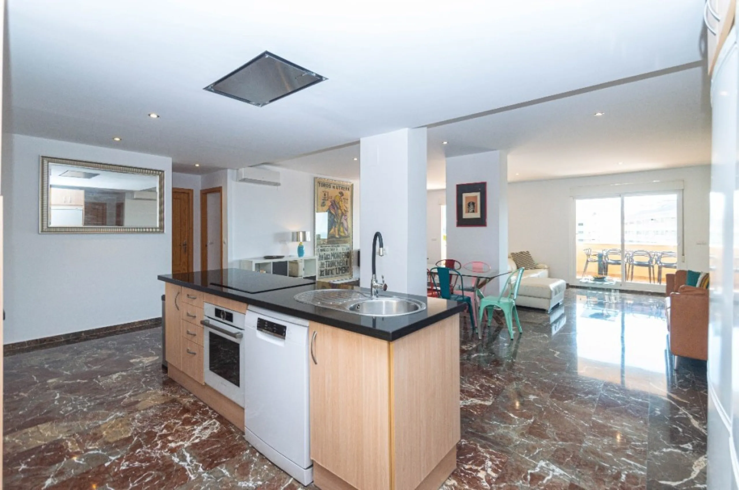 Unique on the market with Tourist License!