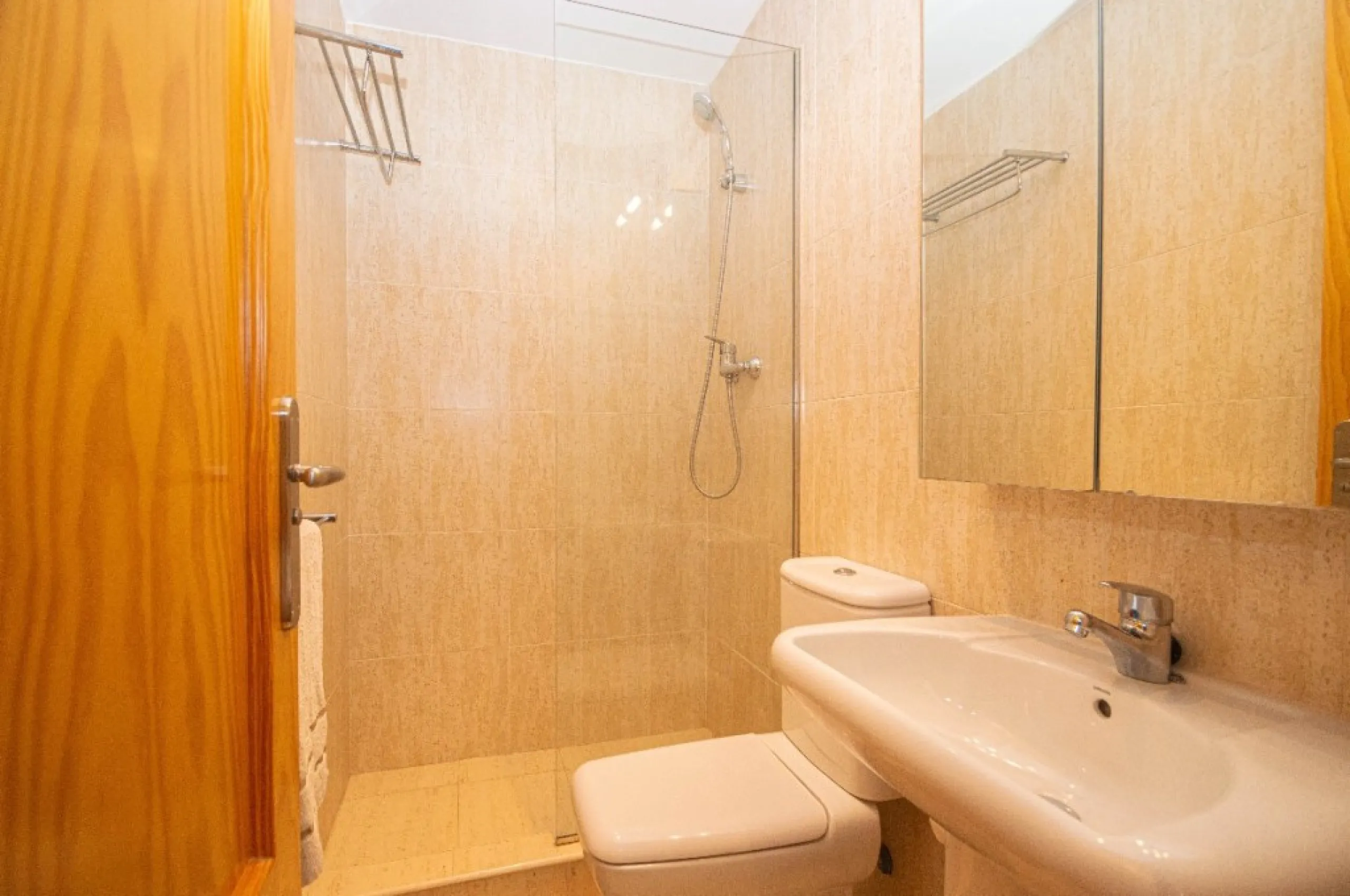 Unique on the market with Tourist License!