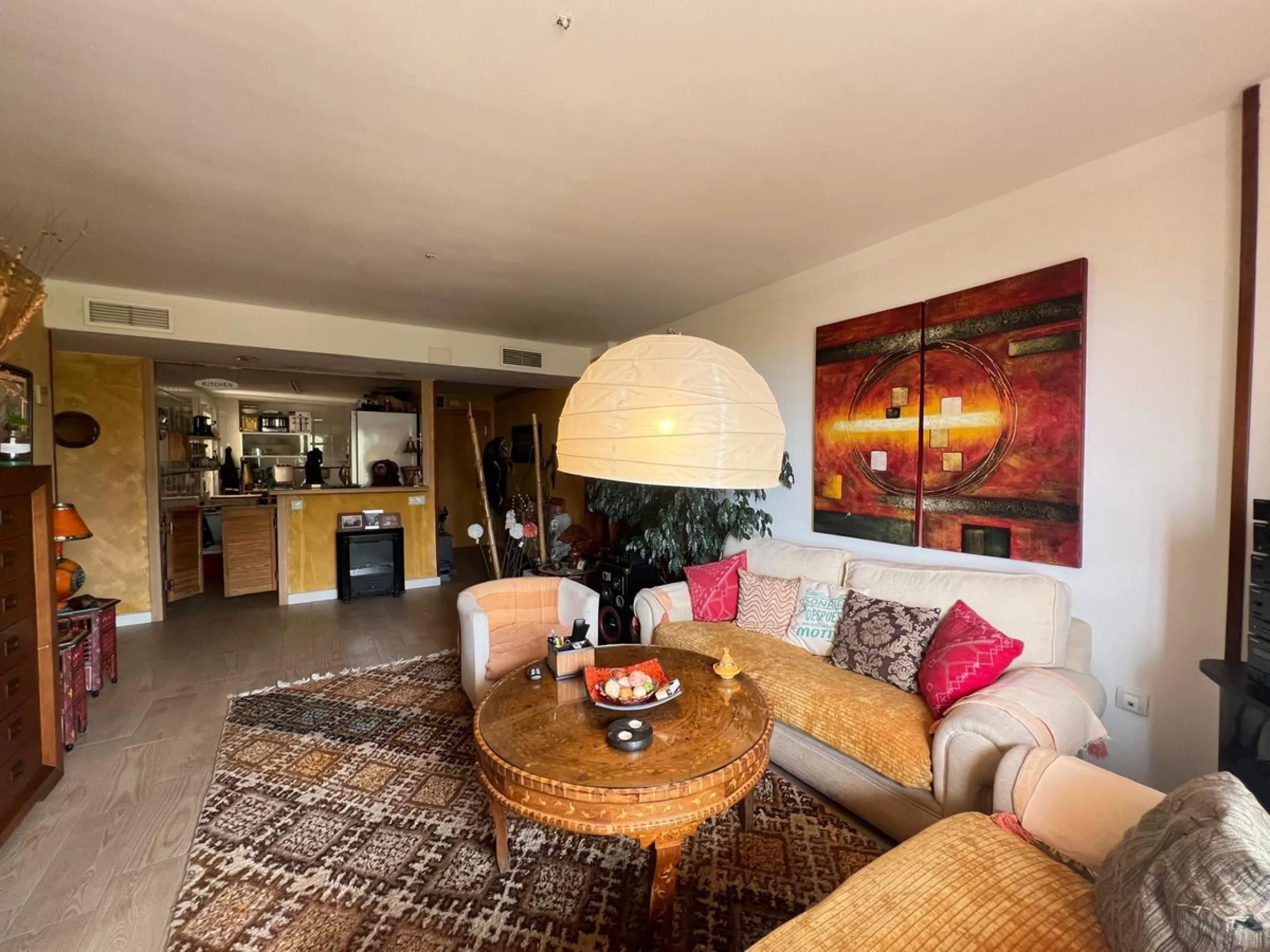 Spacious apartment in the exclusive Puerto de la Torre/Teatinos area, gated community in perfect condition