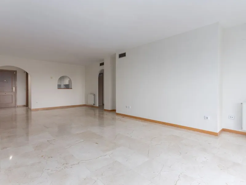 *Apartment for sale in Guadalmina Alta, Marbella**