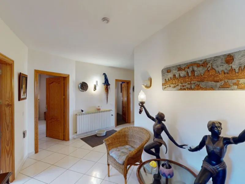 This exceptional, spacious U-shaped villa is located in the picturesque area of Iznate and offers two separate living units, each fully equipped. The villa spans two floors and features a total of seven bedrooms and six bathrooms. Each unit includes a fun