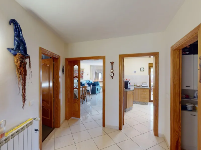 This exceptional, spacious U-shaped villa is located in the picturesque area of Iznate and offers two separate living units, each fully equipped. The villa spans two floors and features a total of seven bedrooms and six bathrooms. Each unit includes a fun