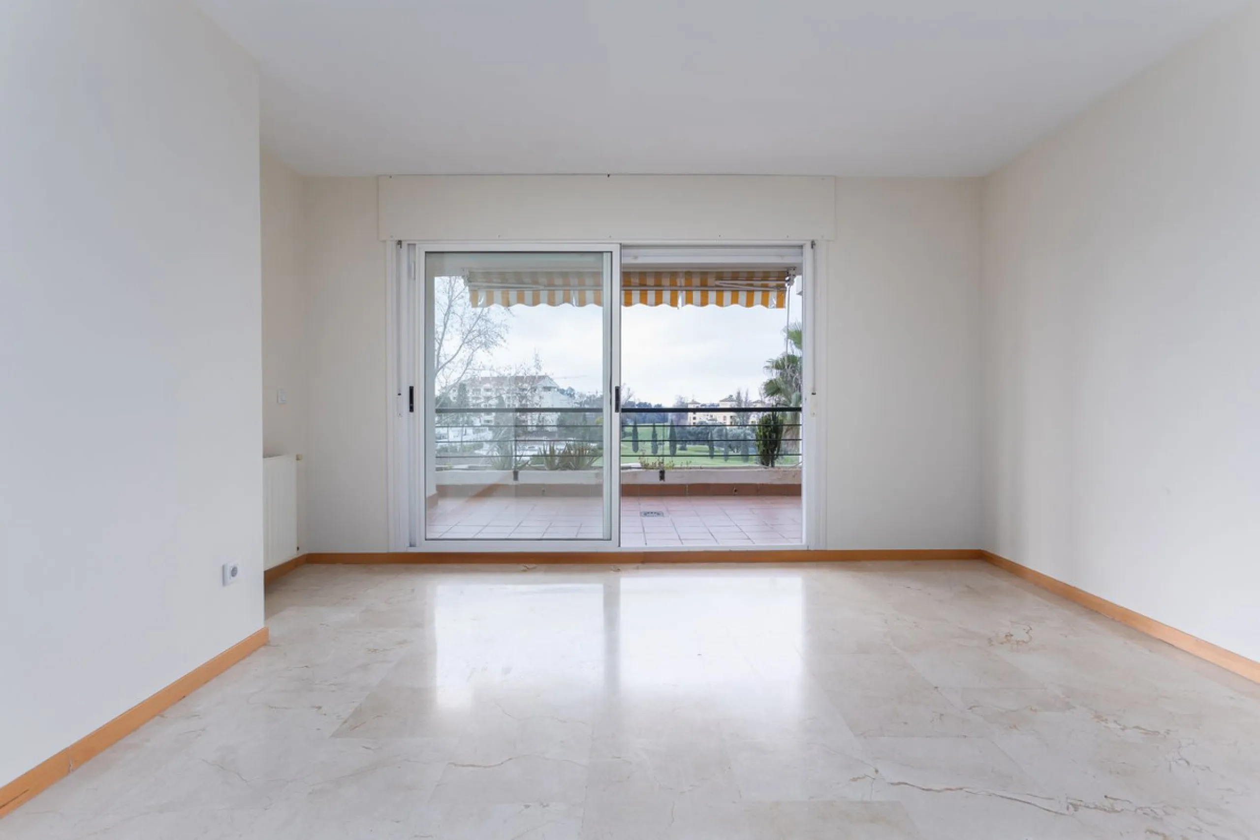 *Apartment for sale in Guadalmina Alta, Marbella**