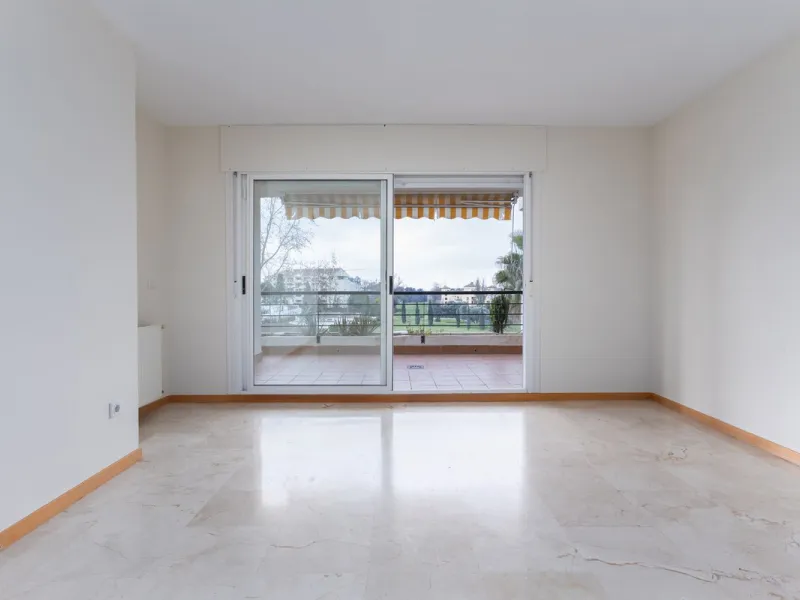 *Apartment for sale in Guadalmina Alta, Marbella**