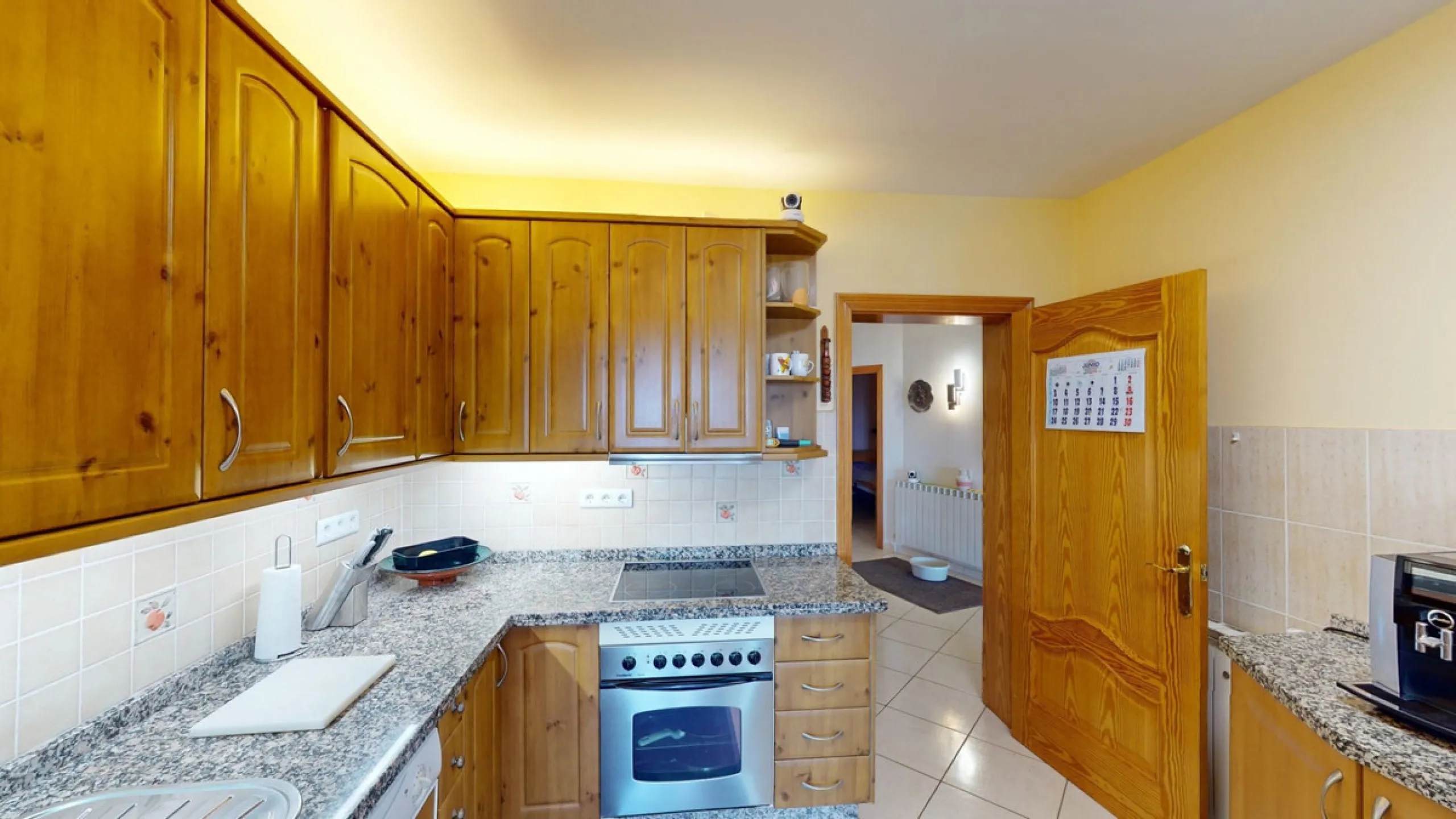 This exceptional, spacious U-shaped villa is located in the picturesque area of Iznate and offers two separate living units, each fully equipped. The villa spans two floors and features a total of seven bedrooms and six bathrooms. Each unit includes a fun