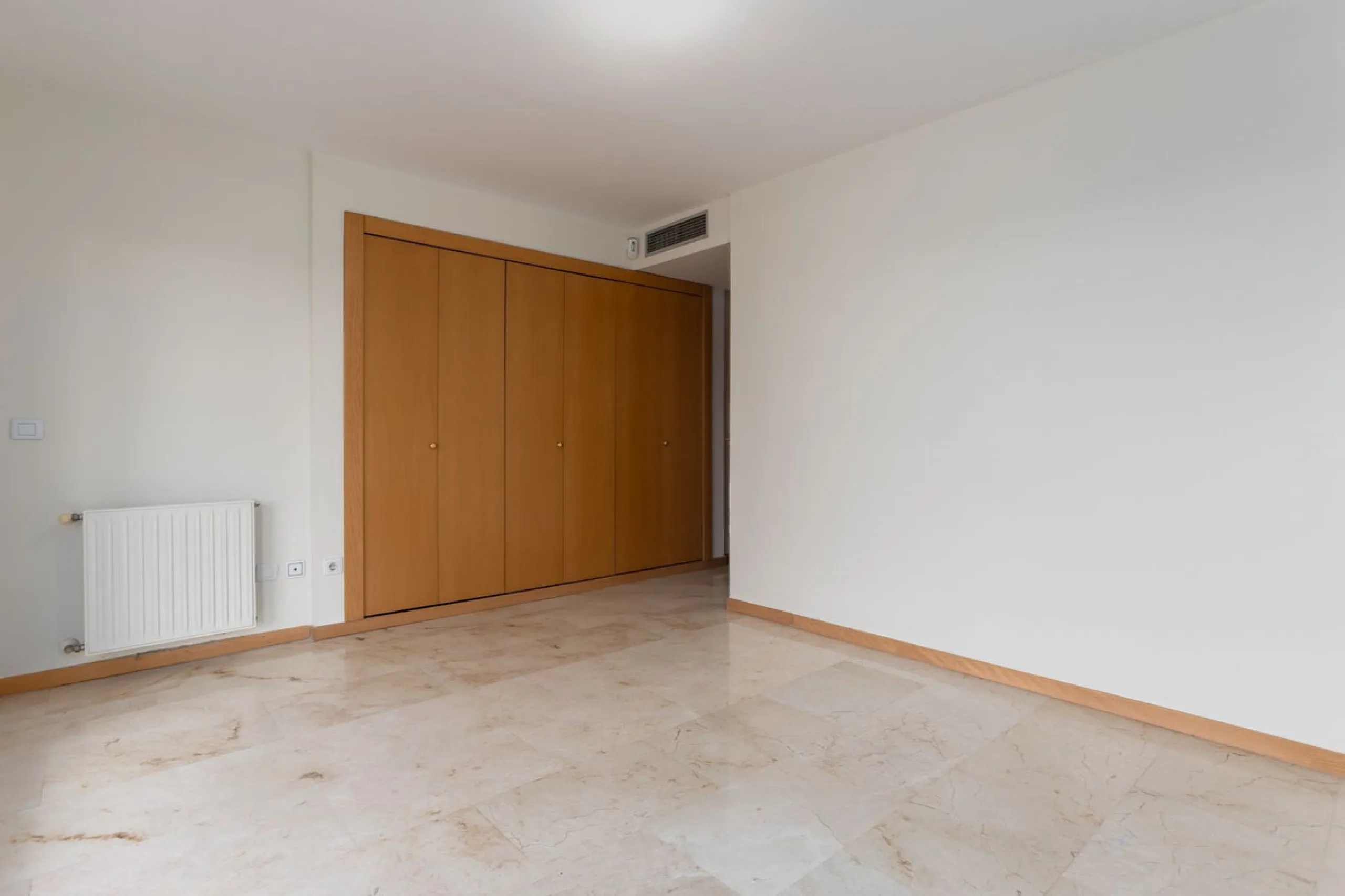 *Apartment for sale in Guadalmina Alta, Marbella**