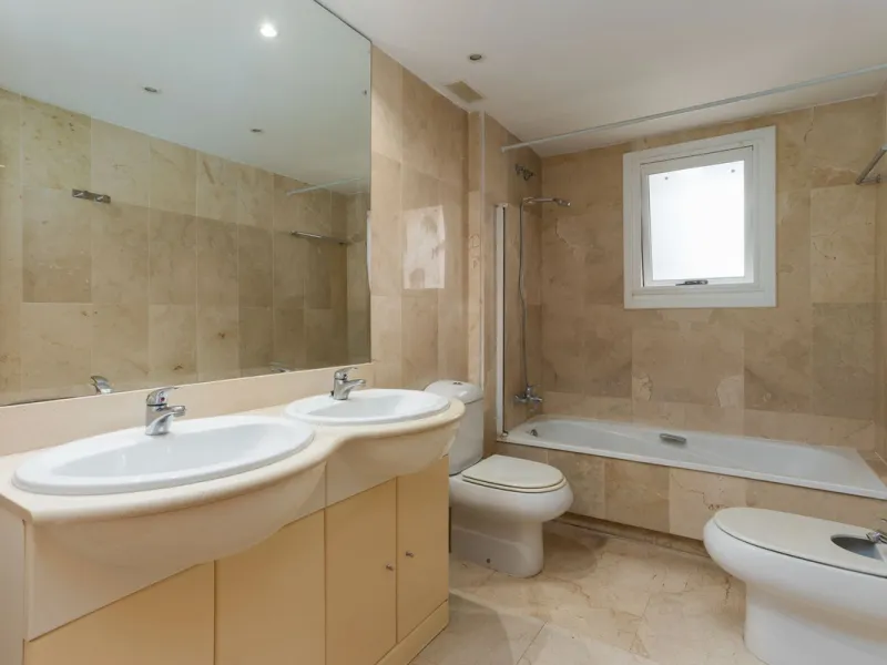 *Apartment for sale in Guadalmina Alta, Marbella**