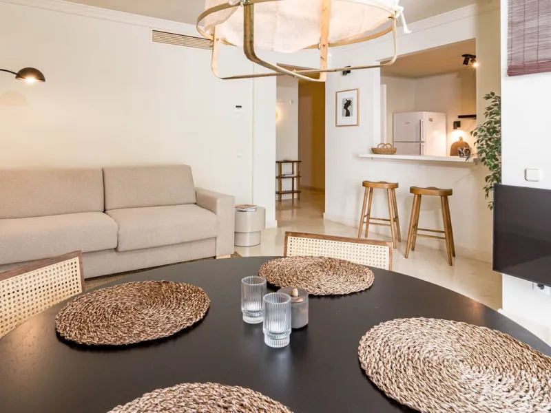 Apartment - Top Floor Apartment в продаже в Marbella, Málaga. В доме 1 спален и 1 ванных комнат. Площадь дома 85 м²