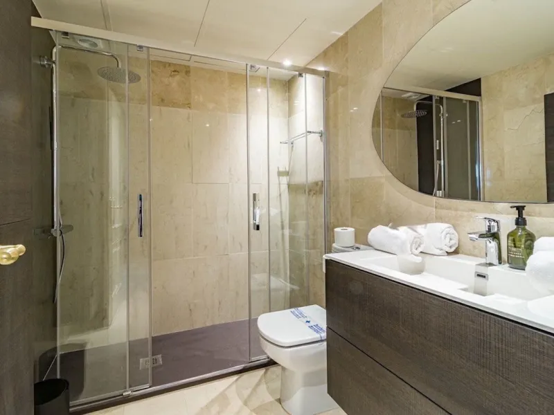 Apartment - Top Floor Apartment в продаже в Marbella, Málaga. В доме 1 спален и 1 ванных комнат. Площадь дома 85 м²