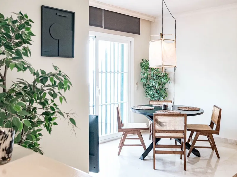 Apartment - Top Floor Apartment в продаже в Marbella, Málaga. В доме 1 спален и 1 ванных комнат. Площадь дома 85 м²