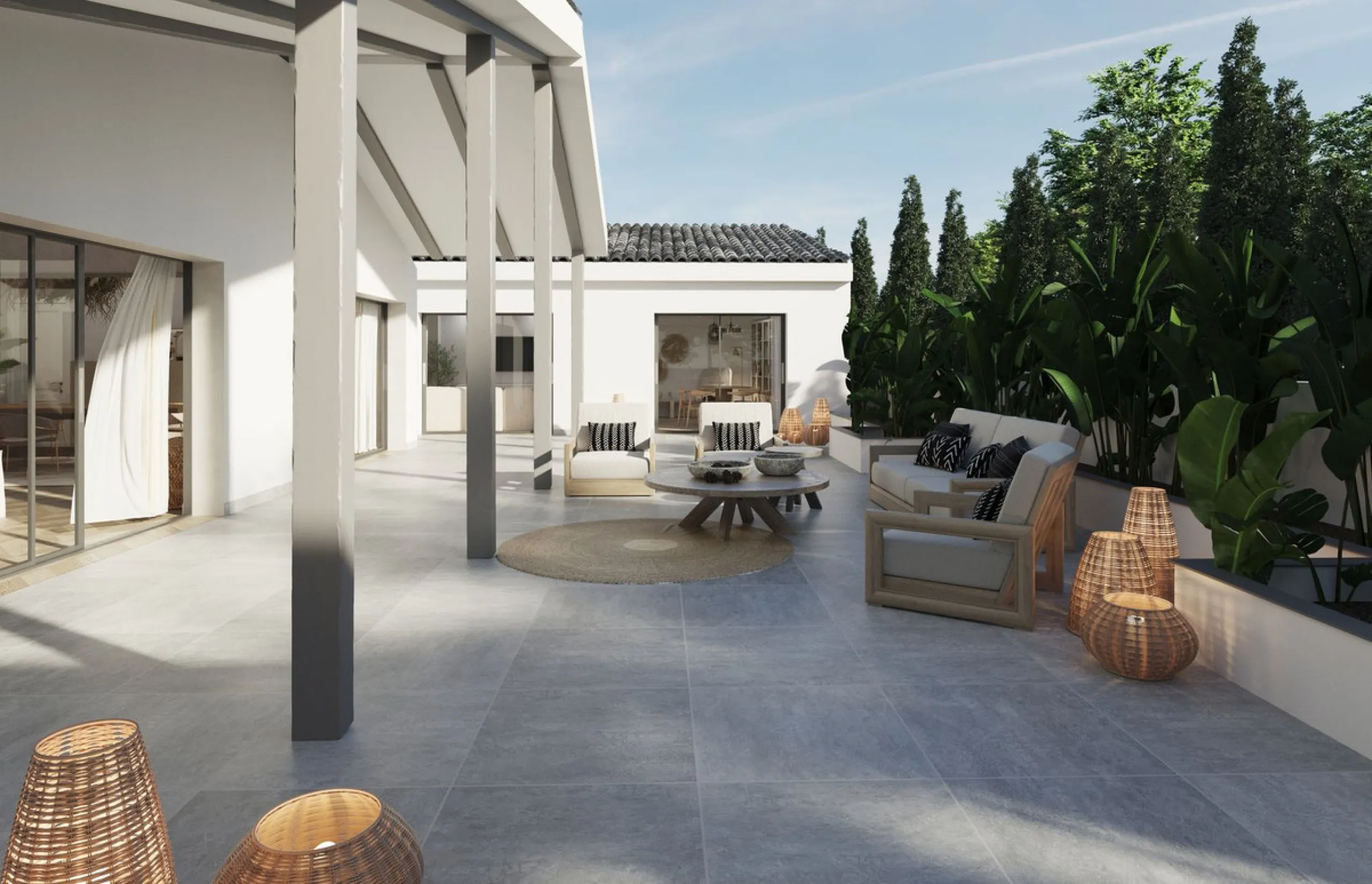 Villa to reform located in Rio Real Urbanization, 700 meters from El Trocadero beach and Rio Real Golf Club House and only 4 kilometers from the center of Marbella. It has a total constructed area of 588 m2 on a 900 m2 plot. Built on one level plus a semi