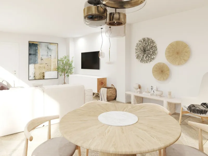 Villa to reform located in Rio Real Urbanization, 700 meters from El Trocadero beach and Rio Real Golf Club House and only 4 kilometers from the center of Marbella. It has a total constructed area of 588 m2 on a 900 m2 plot. Built on one level plus a semi