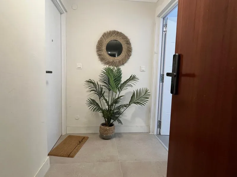Middle Floor Apartment, Marbella, Costa del Sol.