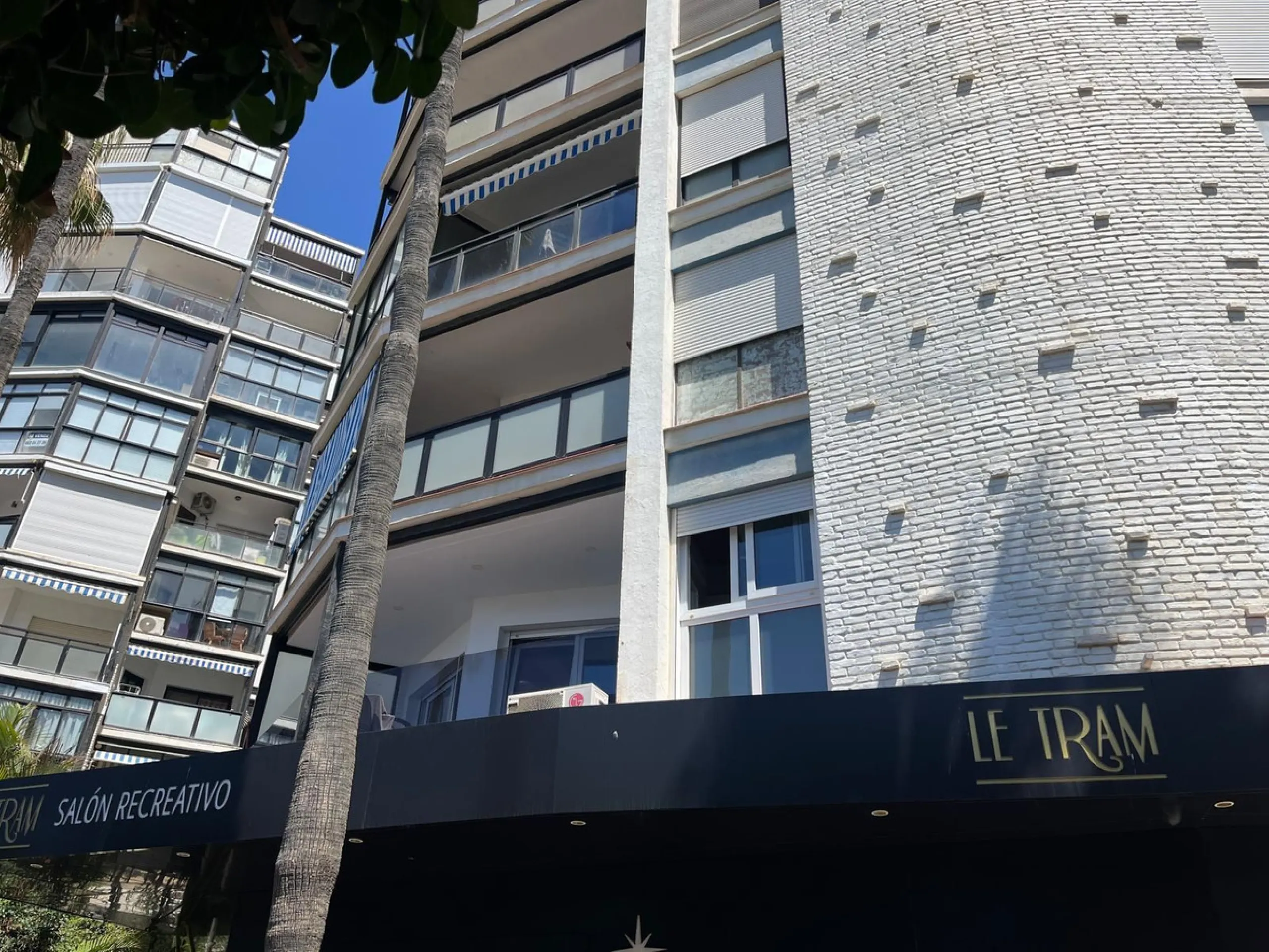 Middle Floor Apartment, Marbella, Costa del Sol.