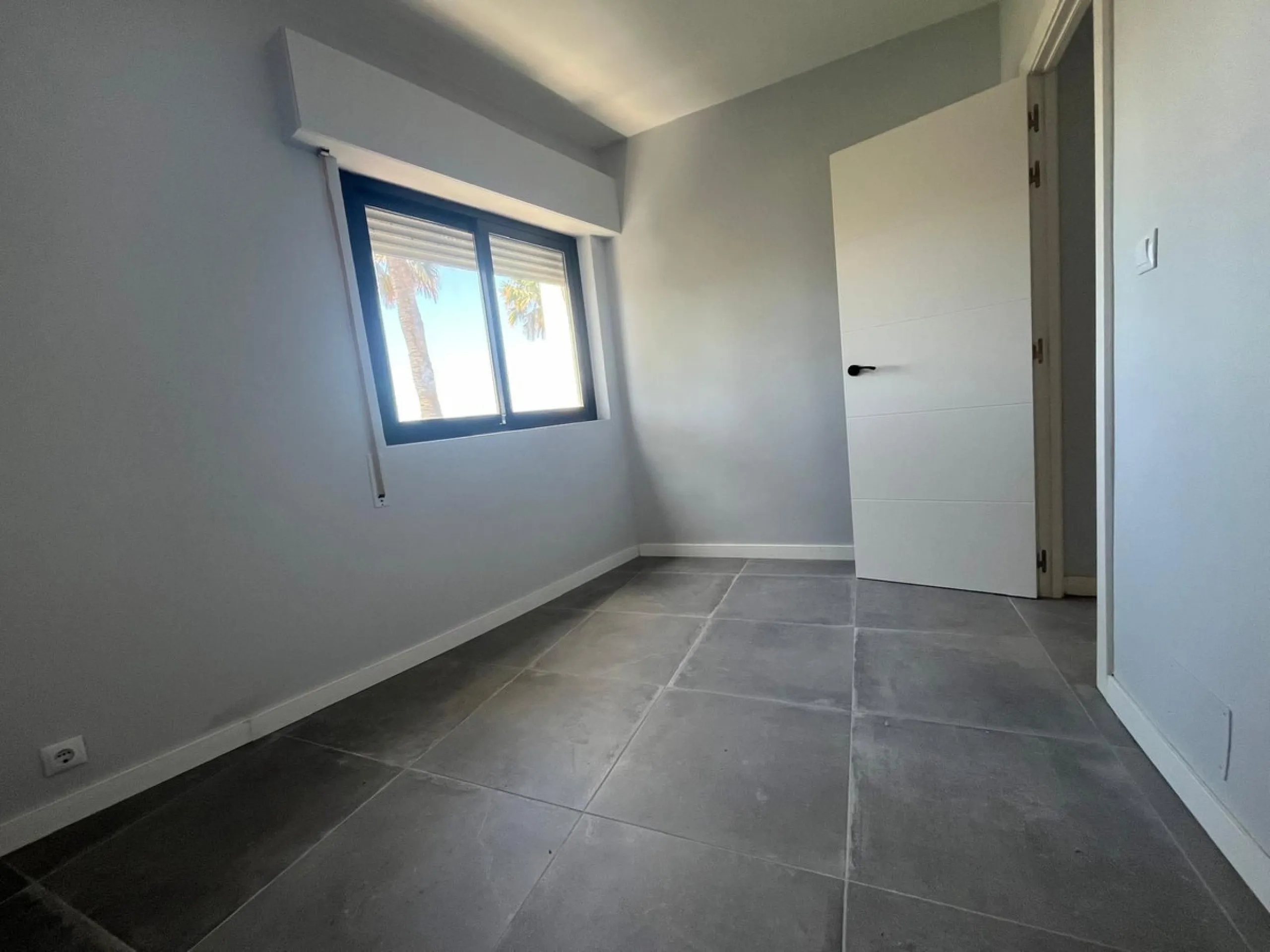Middle Floor Apartment, Marbella, Costa del Sol.