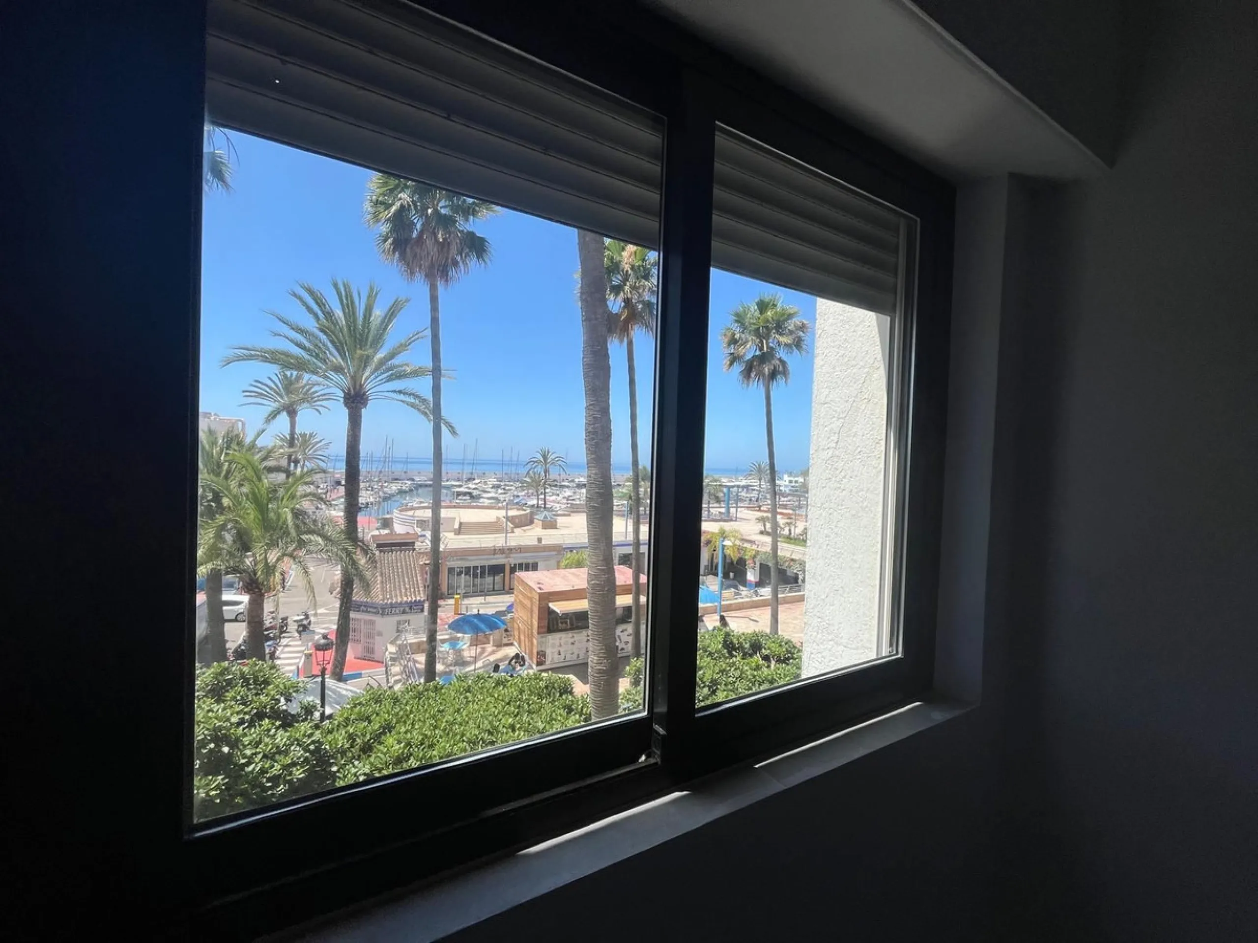 Middle Floor Apartment, Marbella, Costa del Sol.