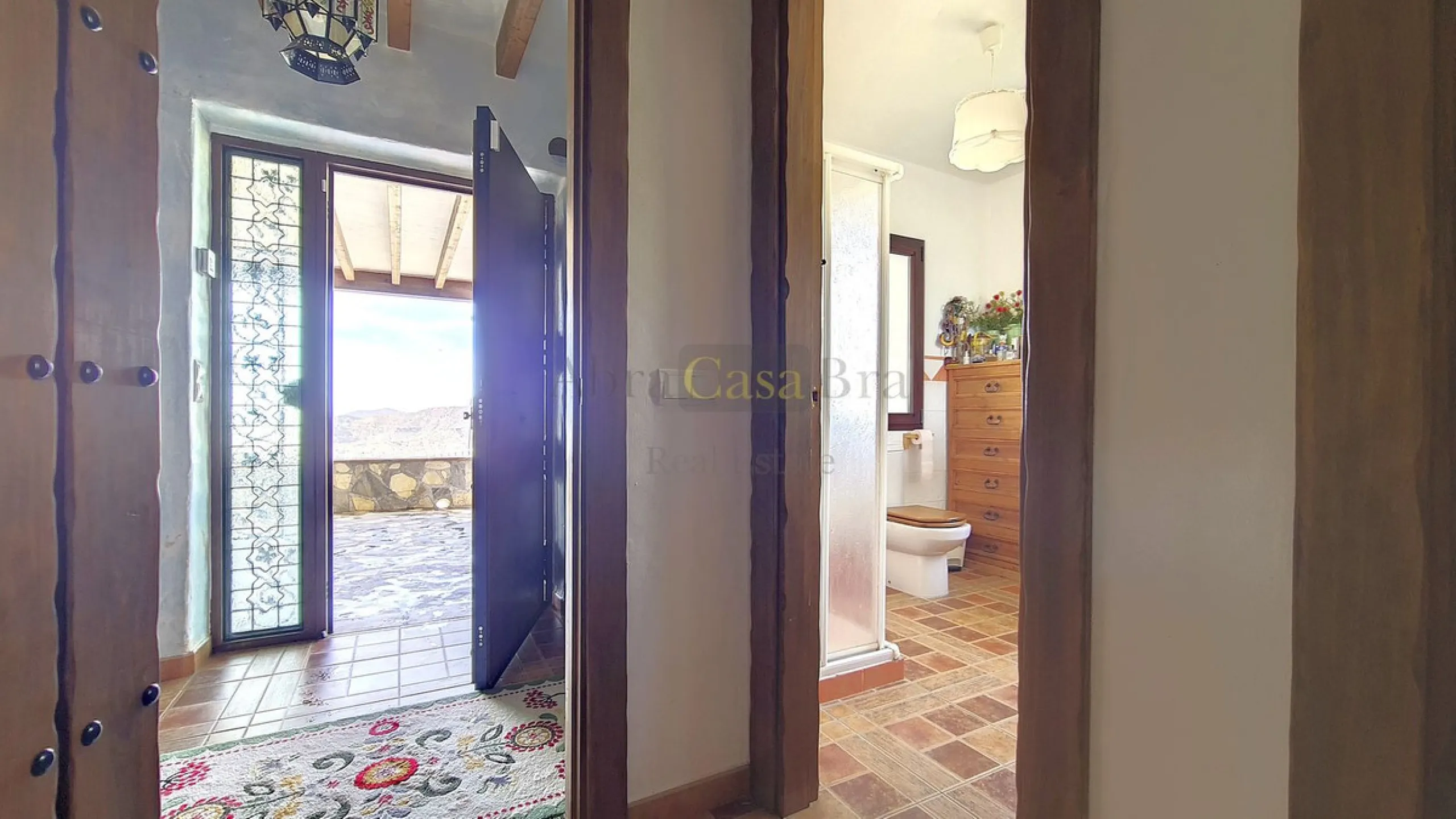 House - Detached Villa в продаже в Canillas de Albaida, Málaga. В доме 4 спален и 2 ванных комнат. Площадь дома 331 м². Площадь участка 8750 м²