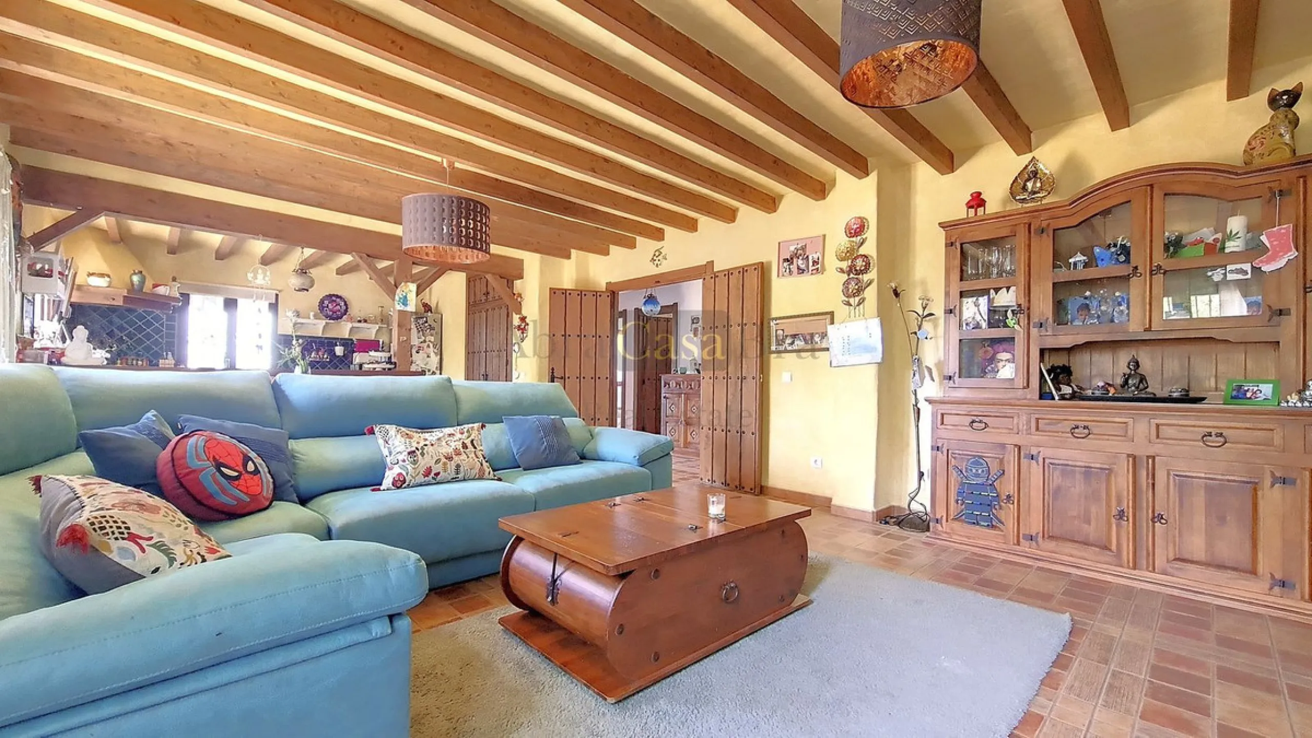 House - Detached Villa в продаже в Canillas de Albaida, Málaga. В доме 4 спален и 2 ванных комнат. Площадь дома 331 м². Площадь участка 8750 м²