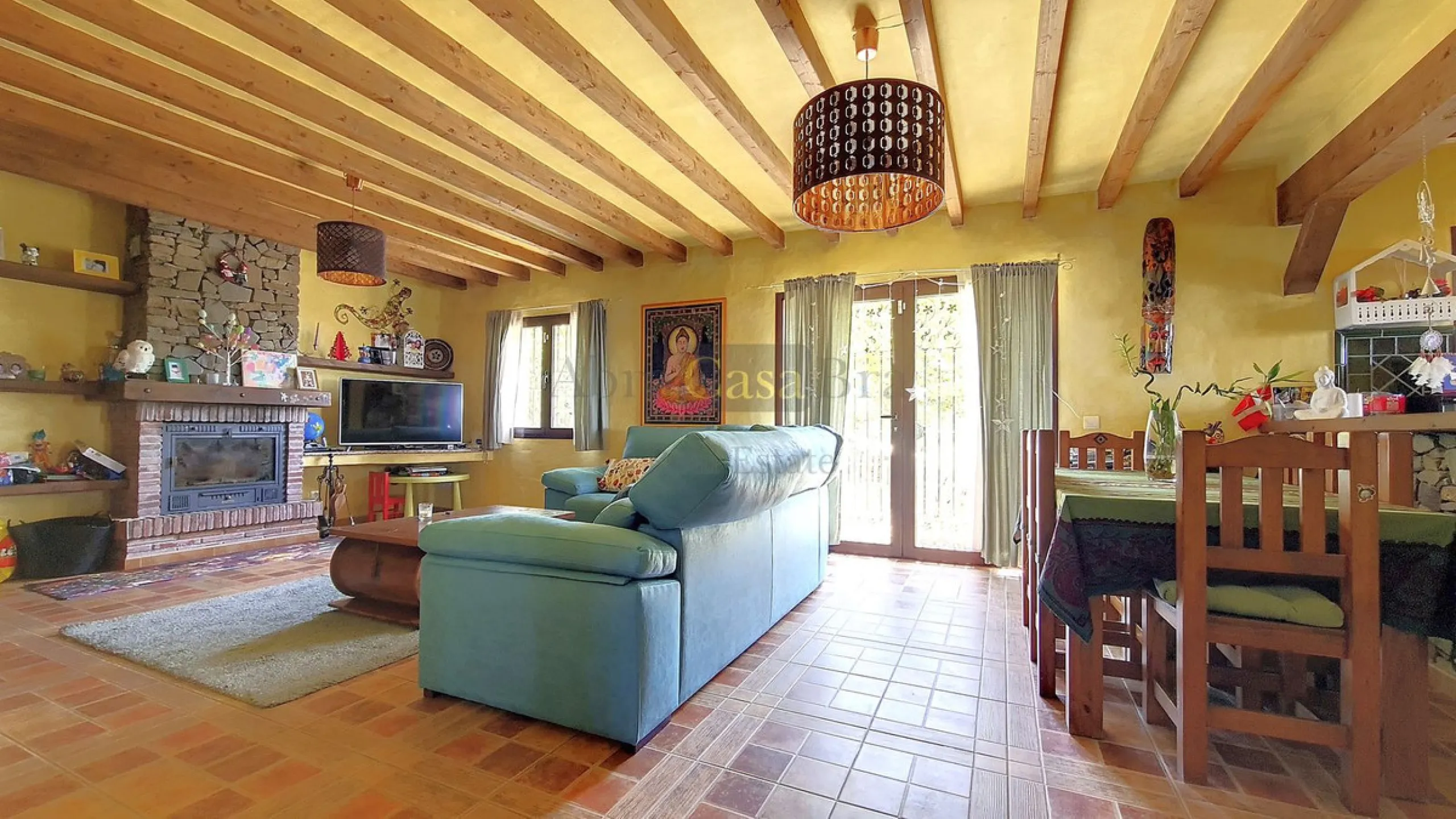 House - Detached Villa в продаже в Canillas de Albaida, Málaga. В доме 4 спален и 2 ванных комнат. Площадь дома 331 м². Площадь участка 8750 м²
