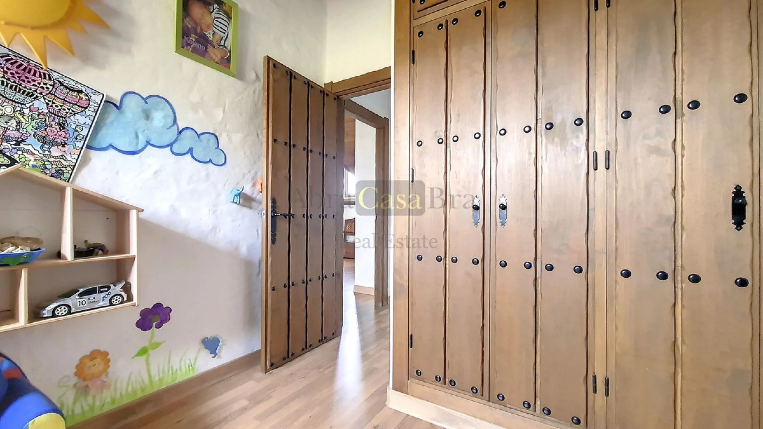 House - Detached Villa в продаже в Canillas de Albaida, Málaga. В доме 4 спален и 2 ванных комнат. Площадь дома 331 м². Площадь участка 8750 м²