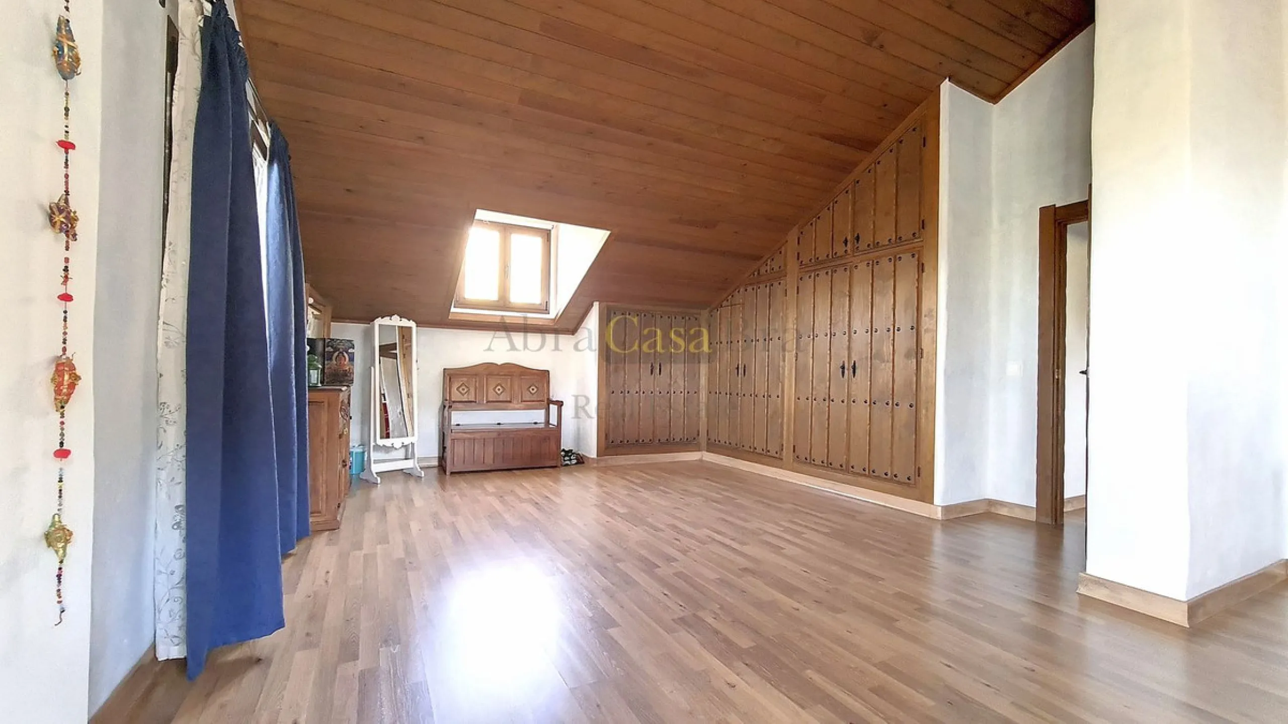 House - Detached Villa в продаже в Canillas de Albaida, Málaga. В доме 4 спален и 2 ванных комнат. Площадь дома 331 м². Площадь участка 8750 м²