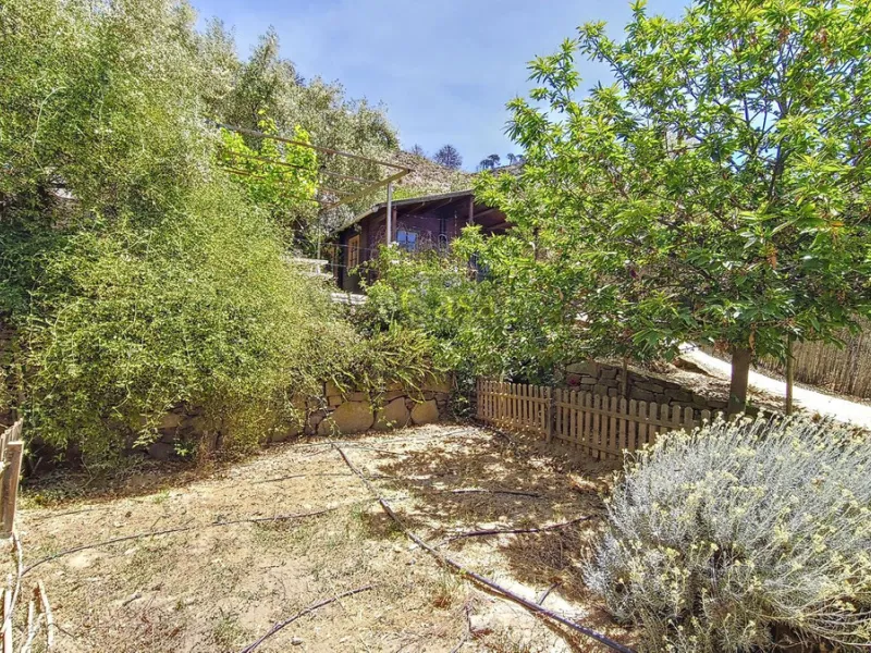 House - Detached Villa в продаже в Canillas de Albaida, Málaga. В доме 4 спален и 2 ванных комнат. Площадь дома 331 м². Площадь участка 8750 м²