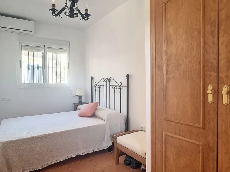 Charming Country Retreat with Pool and Orchard near Corumbuela